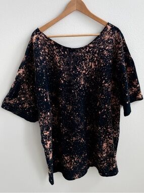 Navy and cream off-the-shouder bleached t-shirt